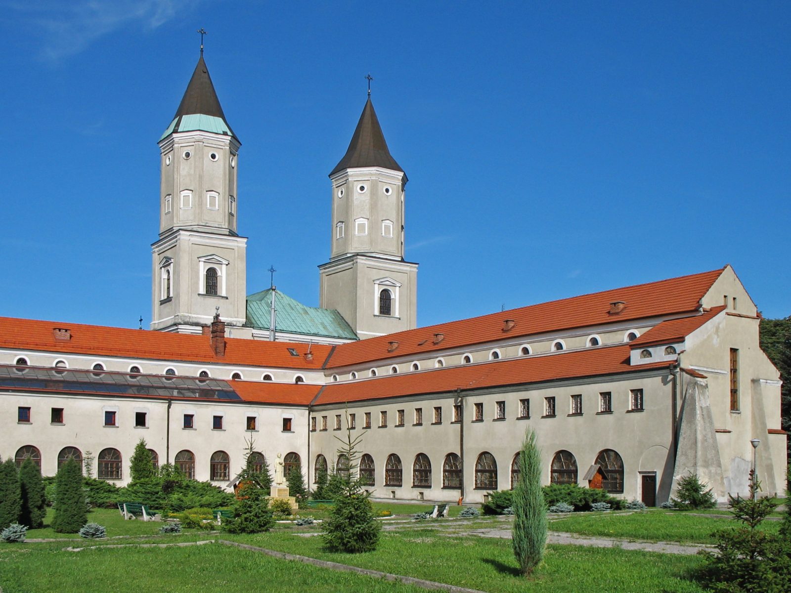 Atak nożownika w klasztorze sióstr benedyktynek w Jarosławiu