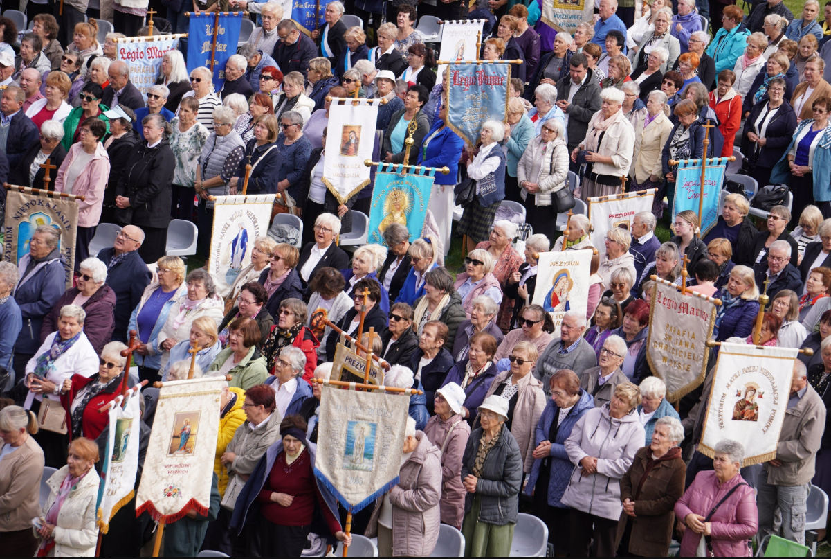 „Zdobywają świat dla Chrystusa” – na Jasną Górę dotarła 32. Pielgrzymka Legionu Maryi