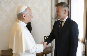 fot. PAP/EPA/VATICAN MEDIA