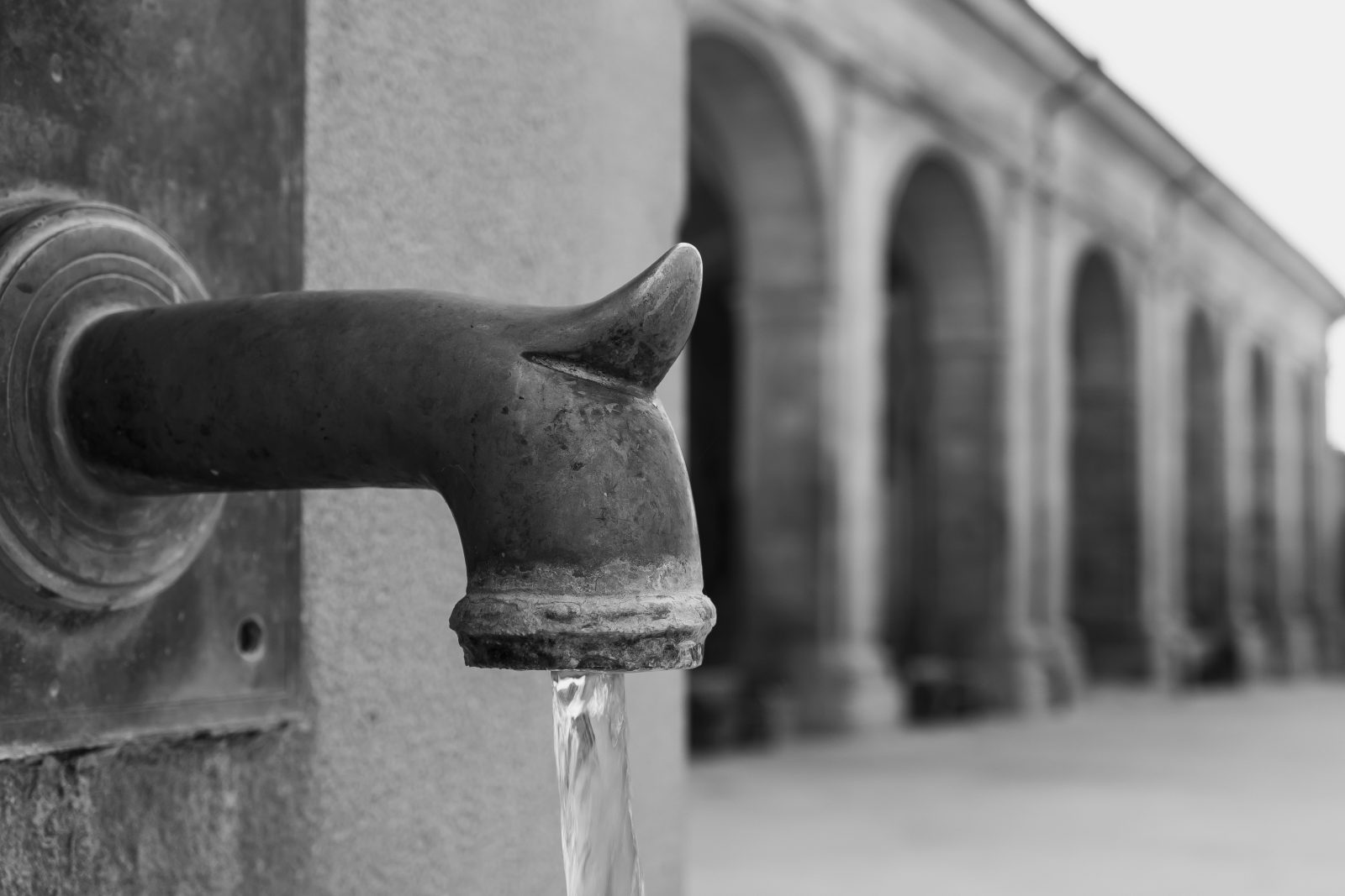 Poznań: kolejnych sto studni abisyńskich zostanie przywróconych do sprawności
