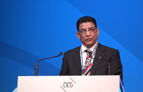 fot. Youtube/ Geneva Summit